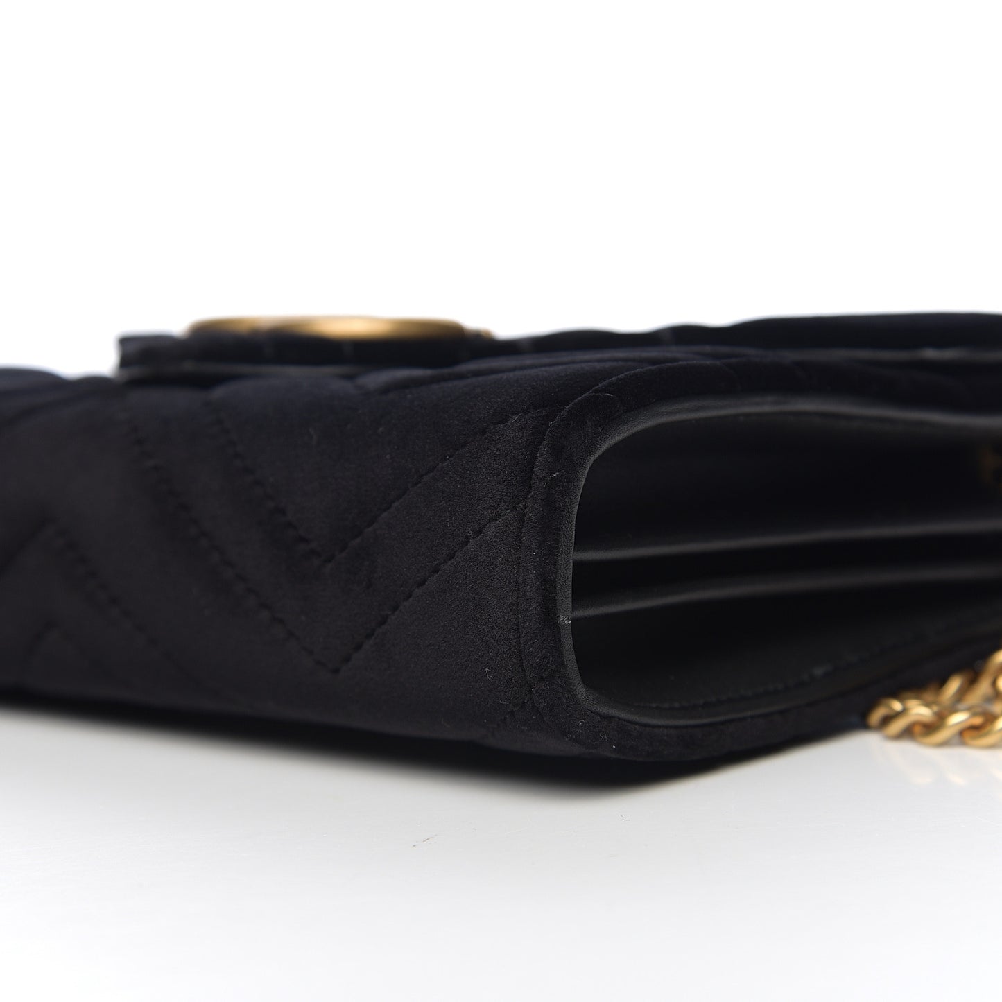 Velvet Matelasse GG Marmont Chain Wallet Black