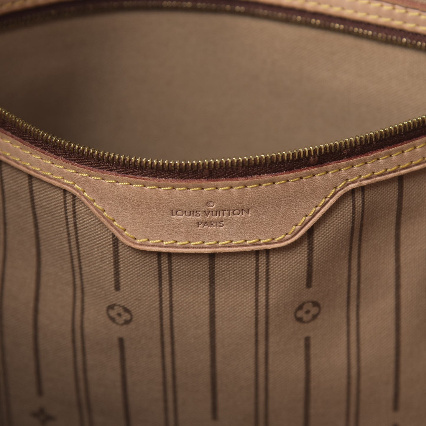 Monogram Delightful MM