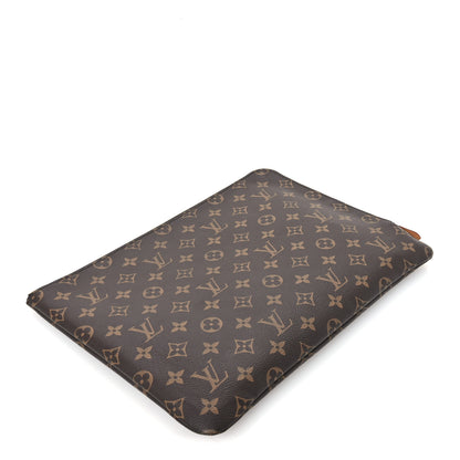 Louis Vuitton Monogram Etui Voyage MM Pouch 4 of 8