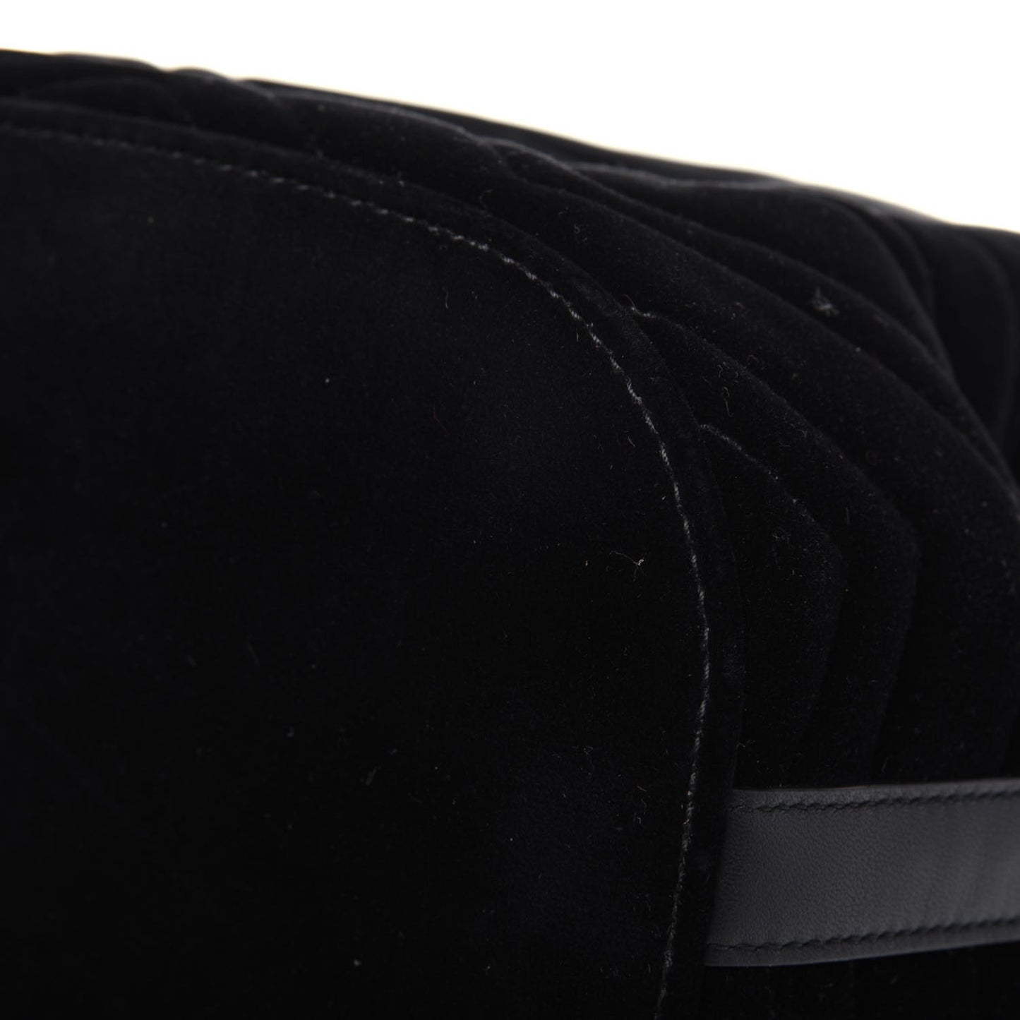 Velvet Matelasse GG Marmont Bucket Bag Black