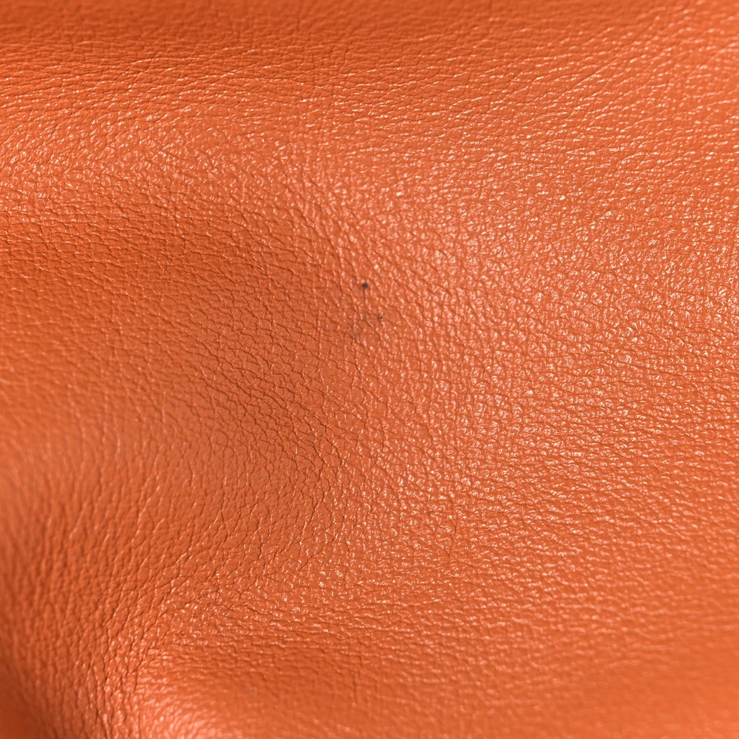 Calfskin The Pouch Chain Clay