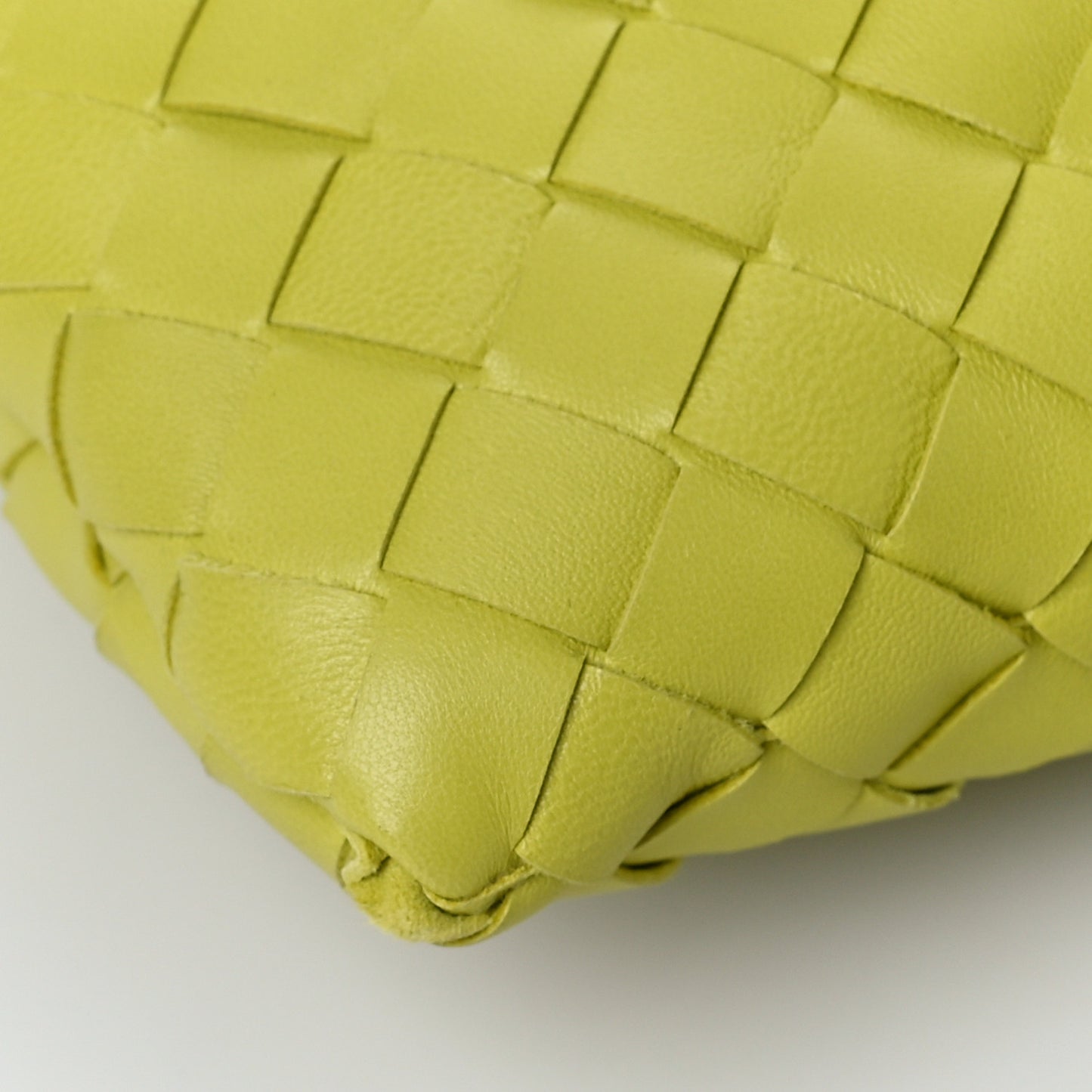 Nappa Intrecciato BV Clasp Document Case Kiwi