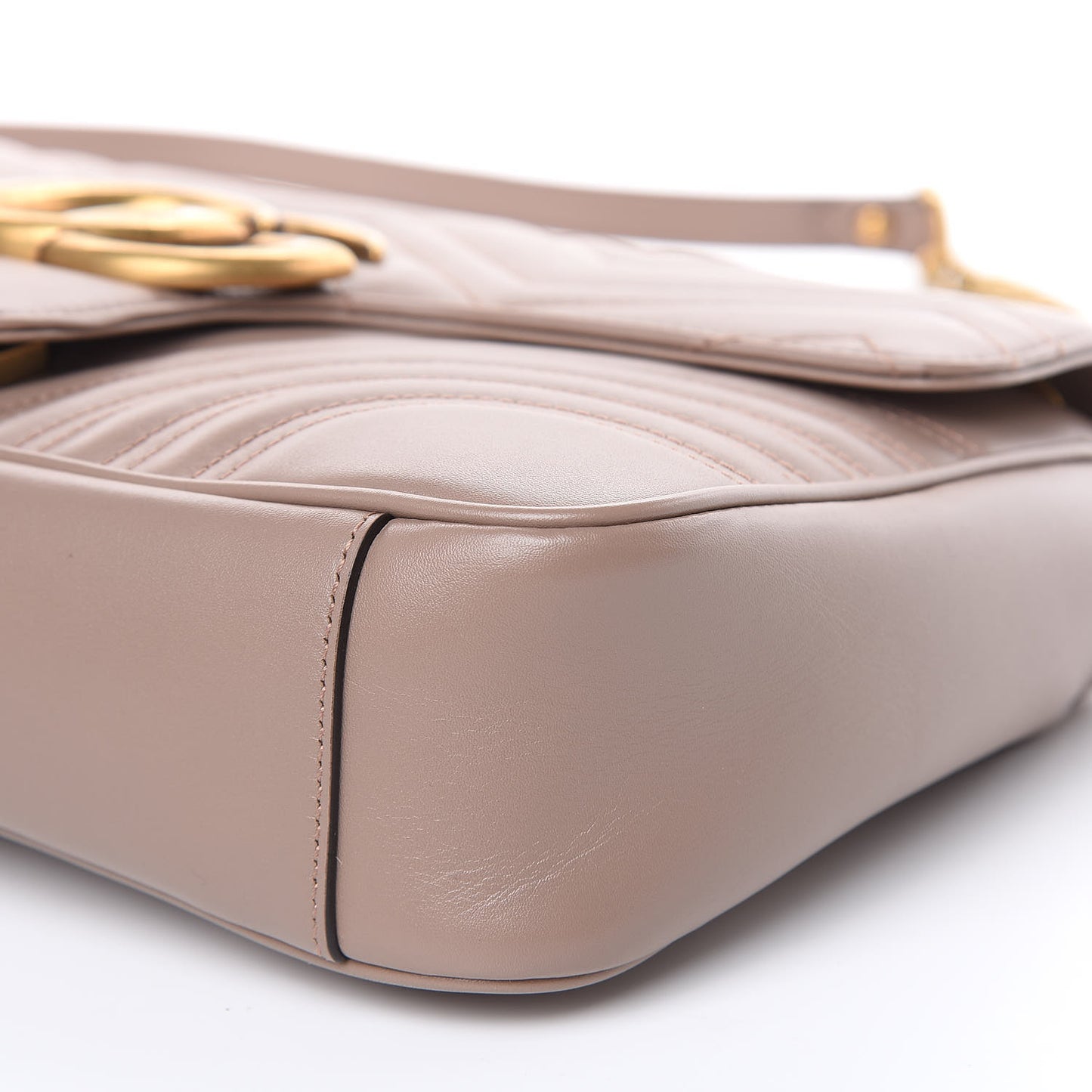 Calfskin Matelasse Medium GG Marmont Shoulder Bag Porcelain Rose