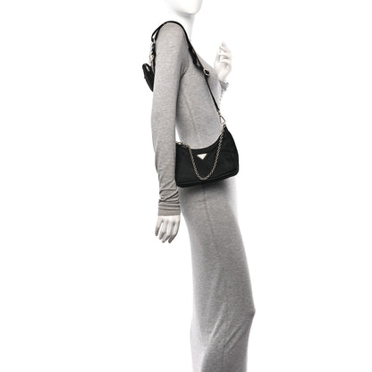 Prada Nylon Re-Edition 2005 Shoulder Bag Black 2 of 11