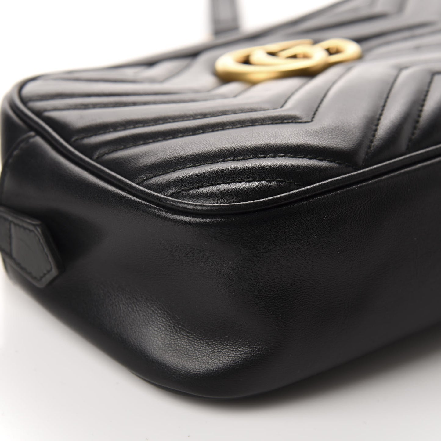 Calfskin Matelasse Small GG Marmont Chain Shoulder Bag Black