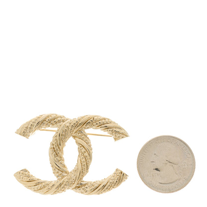 Chanel Metal CC Brooch Light Gold 2 of 4