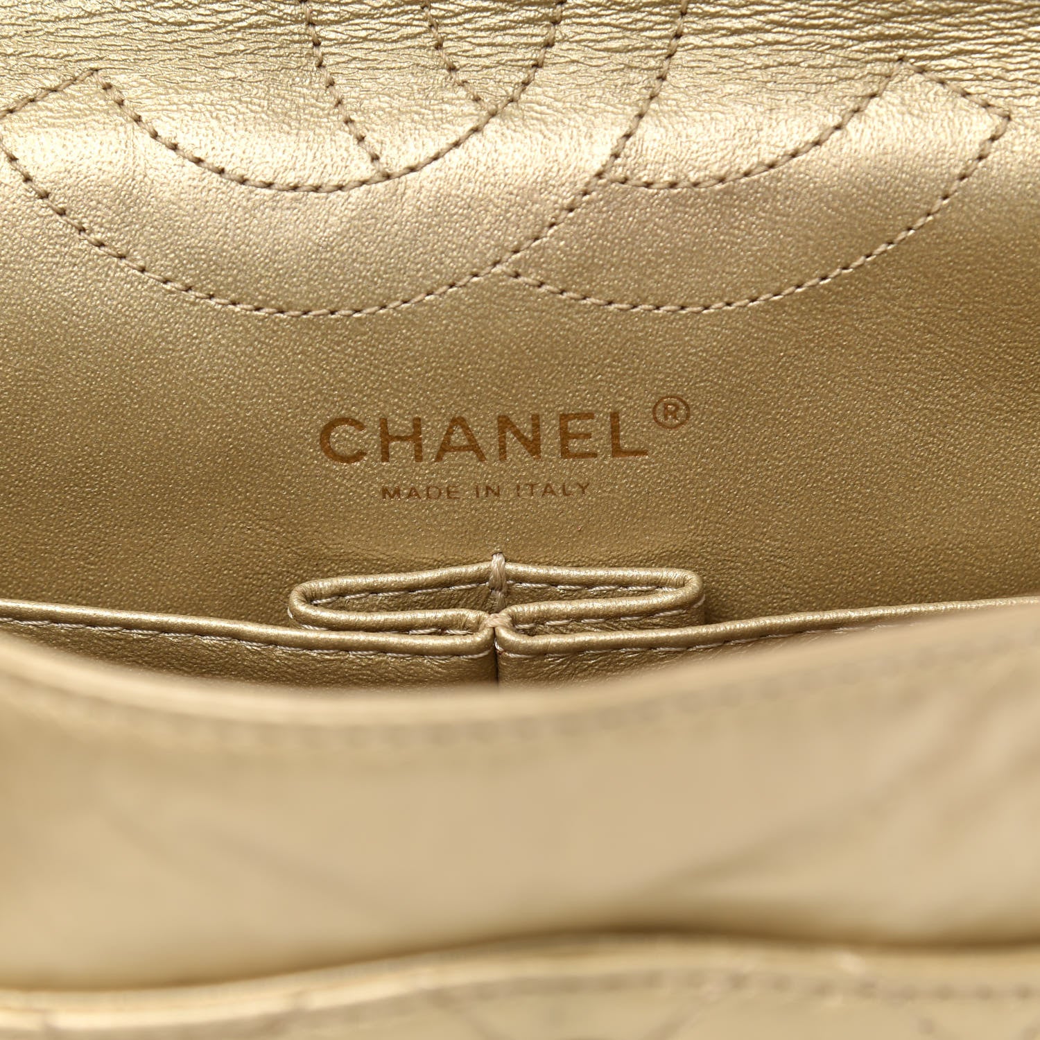 Chanel Metallic Aged Calfskin Quilted 2.55 Reissue 226 Flap Pale Gold 7 of 17