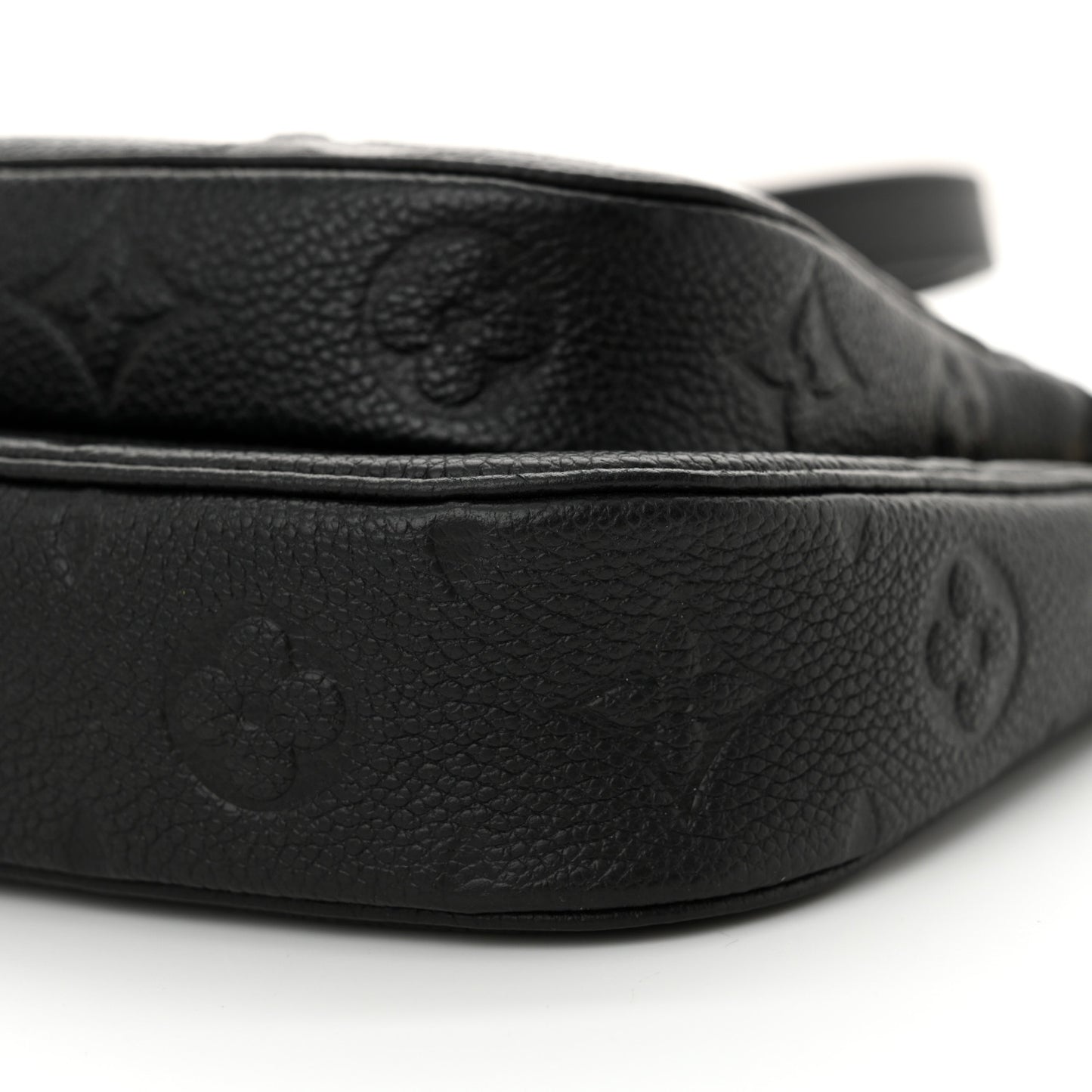 Empreinte Monogram Giant Multi Pochette Accessories Black