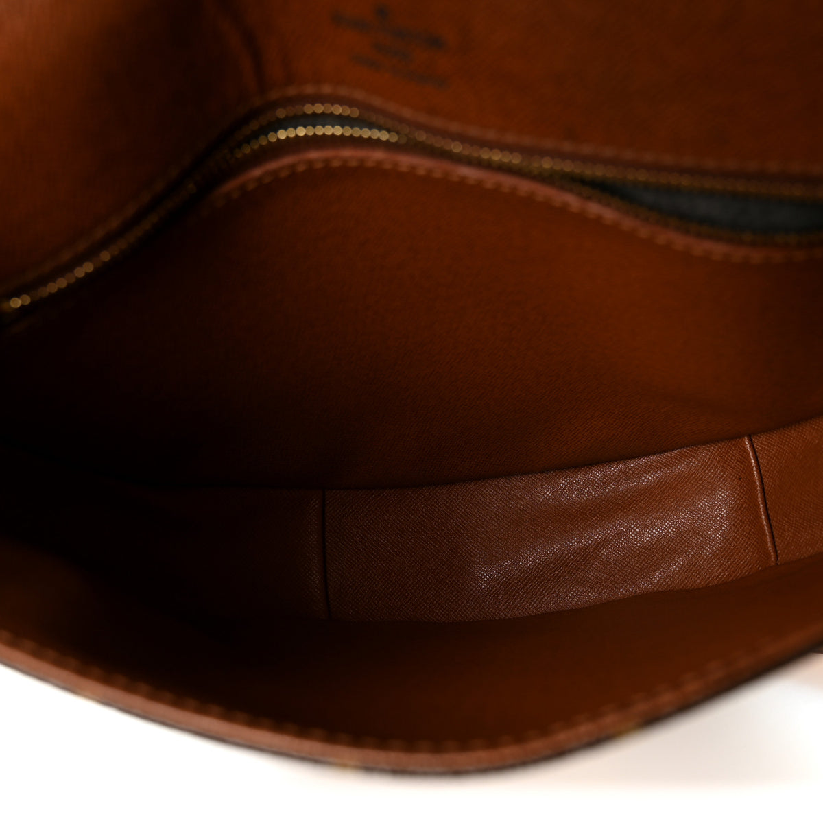 Monogram Chantilly GM