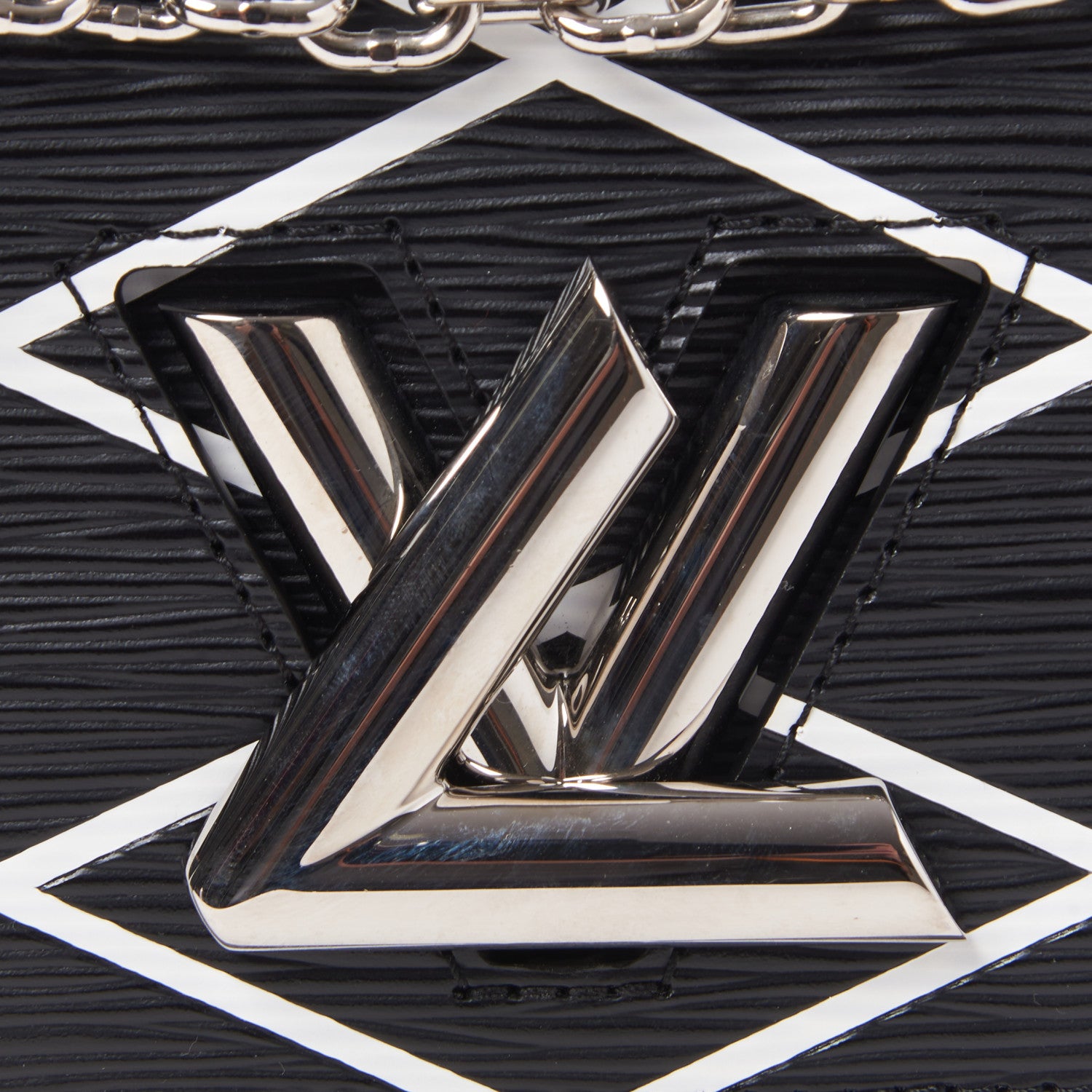 Louis Vuitton Epi Malletage Twist Shoulder Bag PM Black 7 of 8