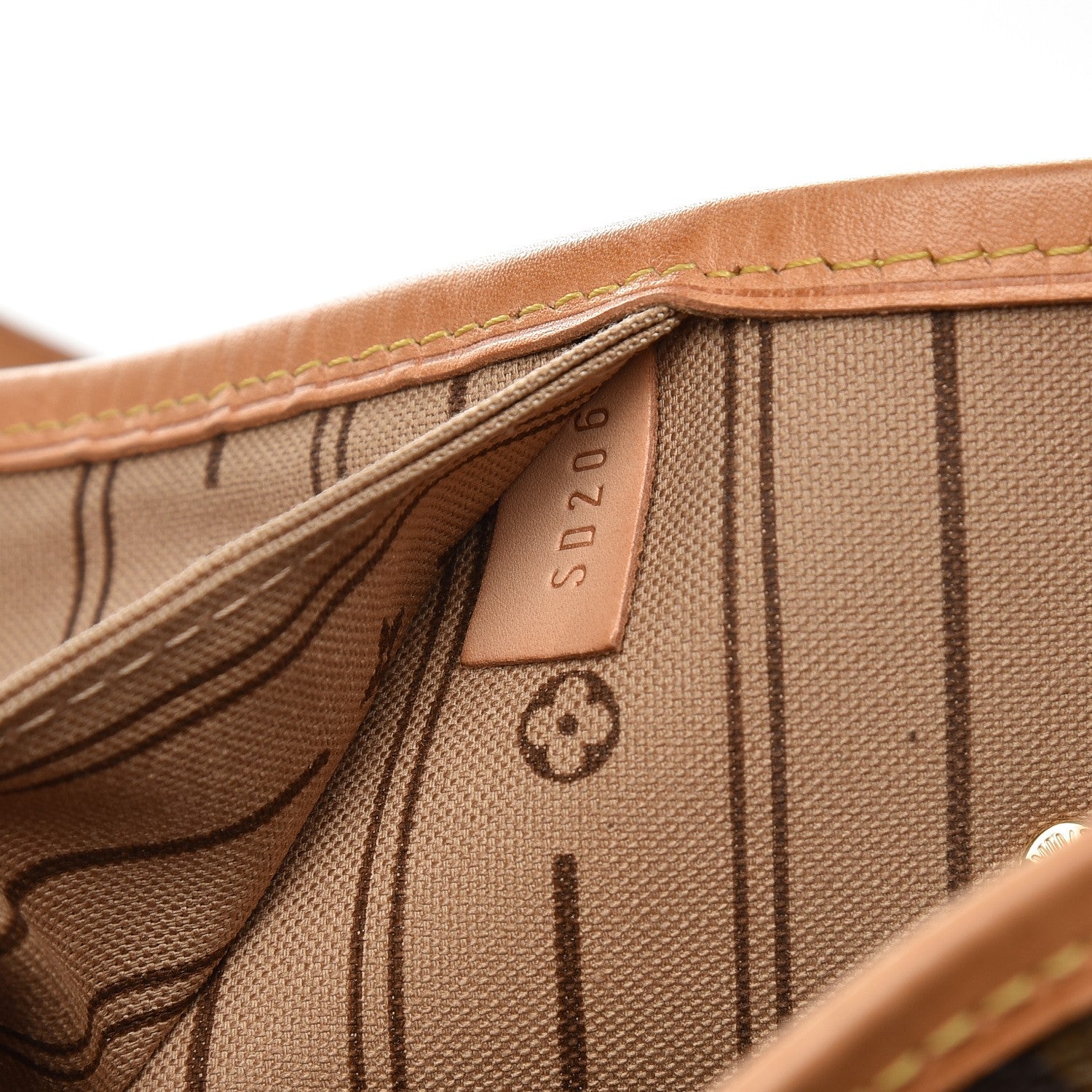 Louis Vuitton Monogram Neverfull MM 7 of 12