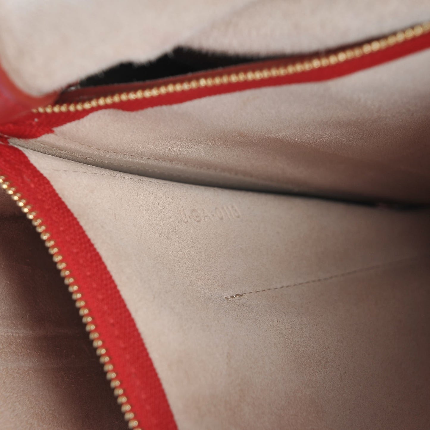 Calfskin Blade Flap Bright Red