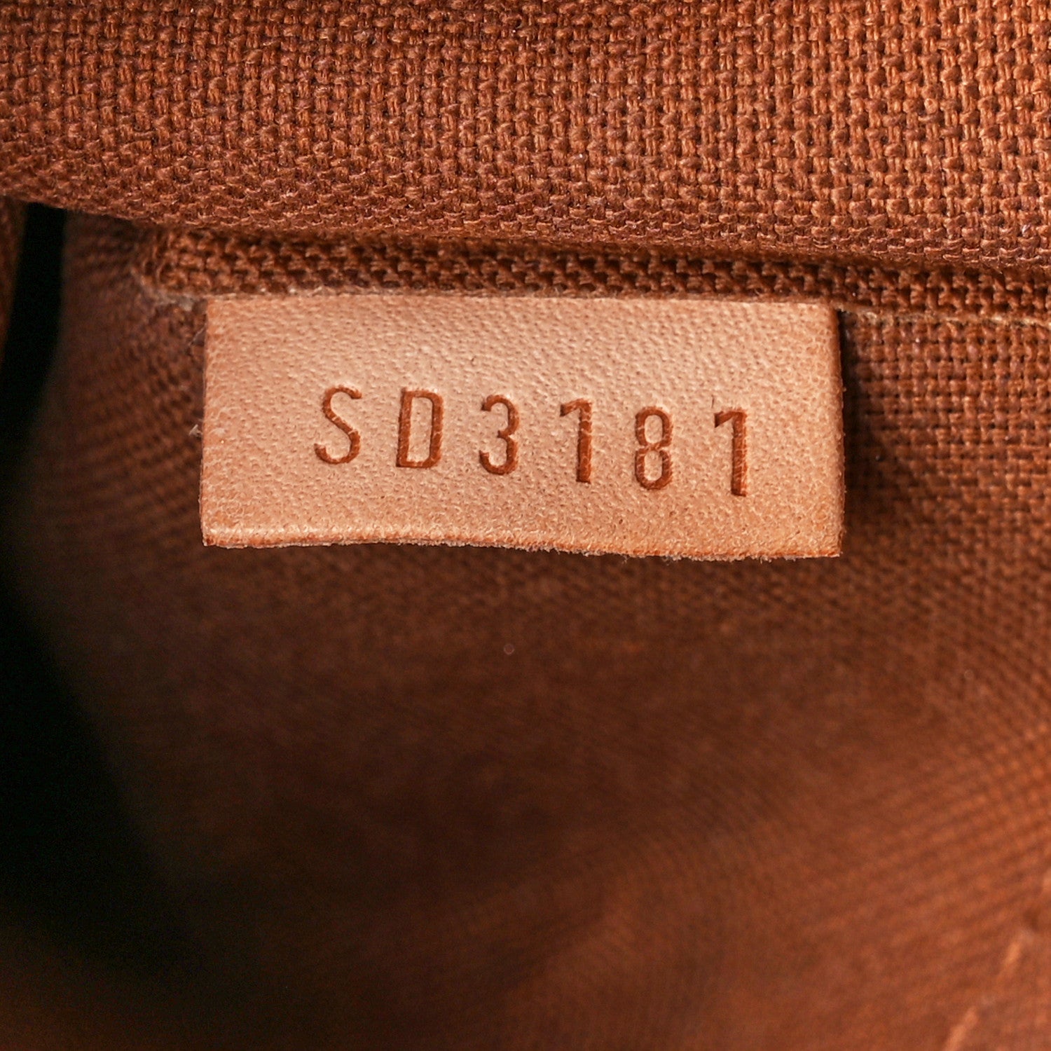 Louis Vuitton Monogram Tivoli PM 7 of 13