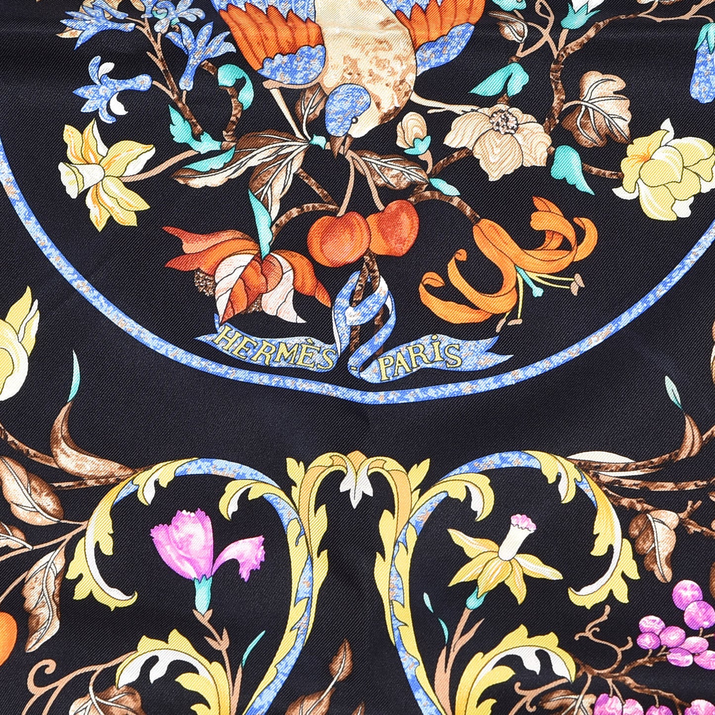 Silk Pierres D'Orient Et D'Occident Scarf 90