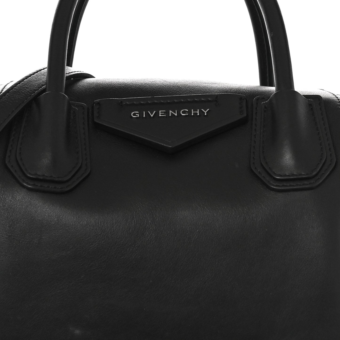 Smooth Calfskin Small Soft Antigona Black
