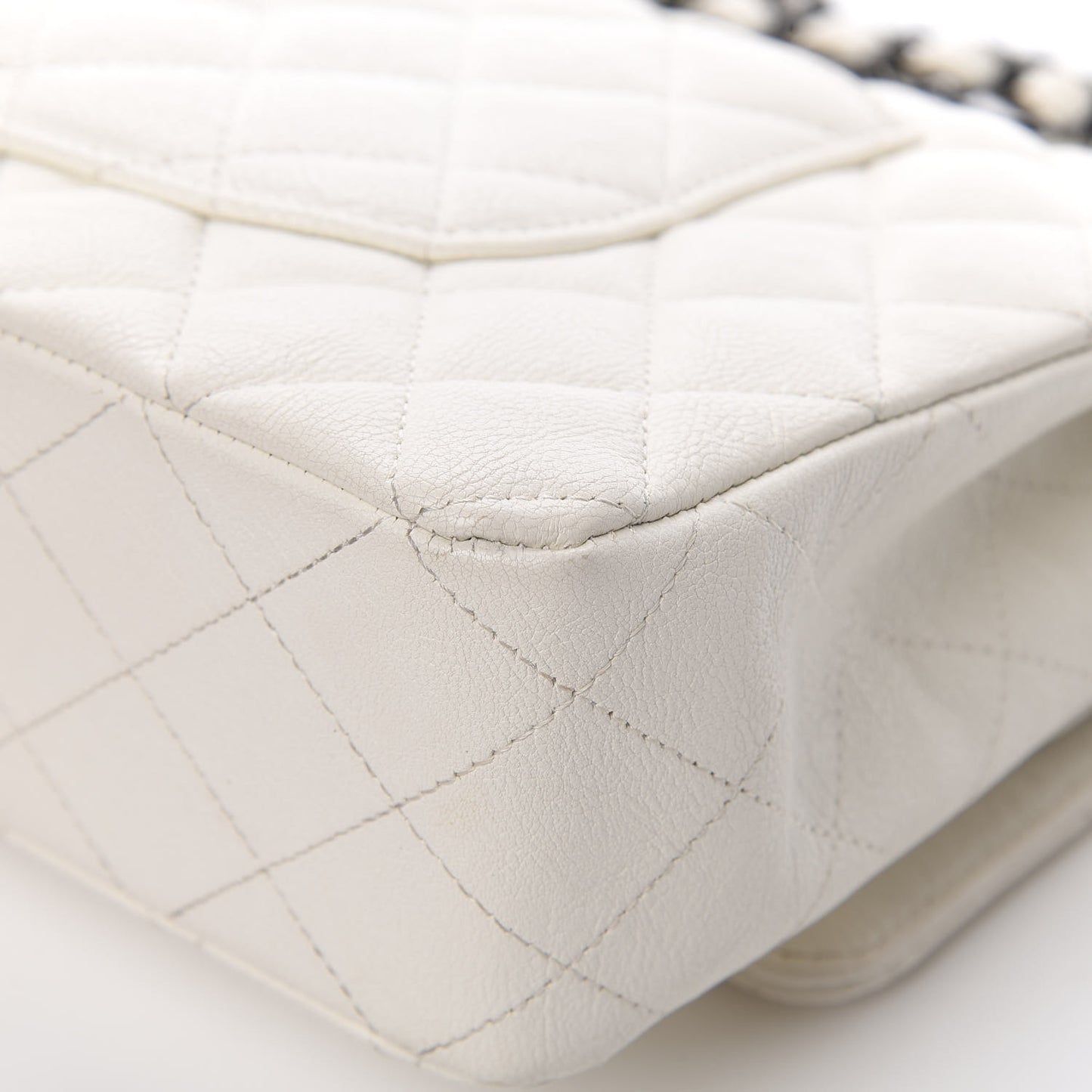 Crumpled Calfskin Quilted Medium Double Flap White