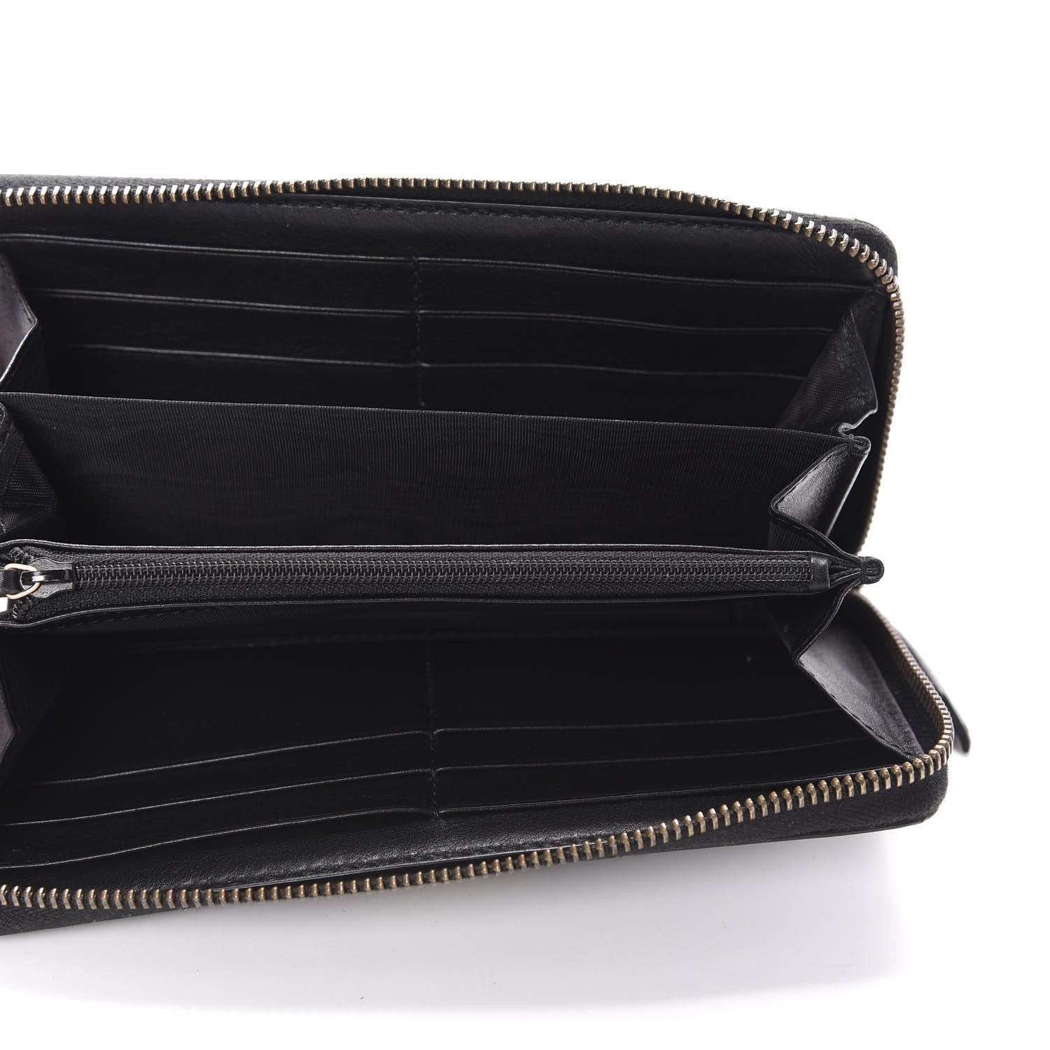 Gucci Calfskin Matelasse GG Marmont Zip Around Wallet Black 5 of 8