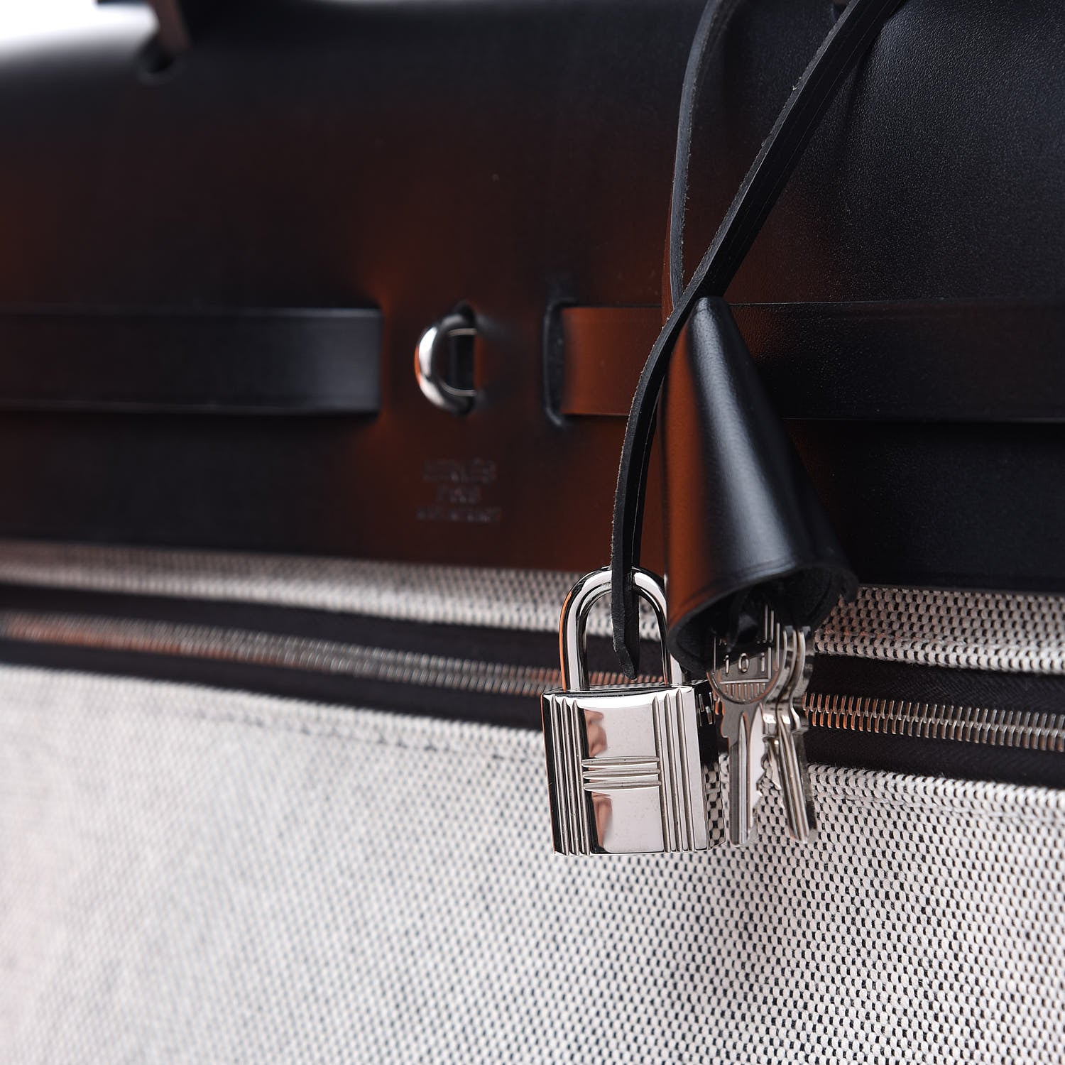 Hermes Toile H Berline Vache Hunter Herbag Zip 39 MM Black Ecru 16 of 20