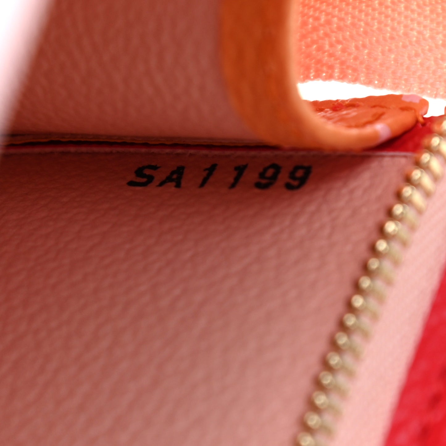 Monogram Giant Toiletry Pouch 26 Rouge
