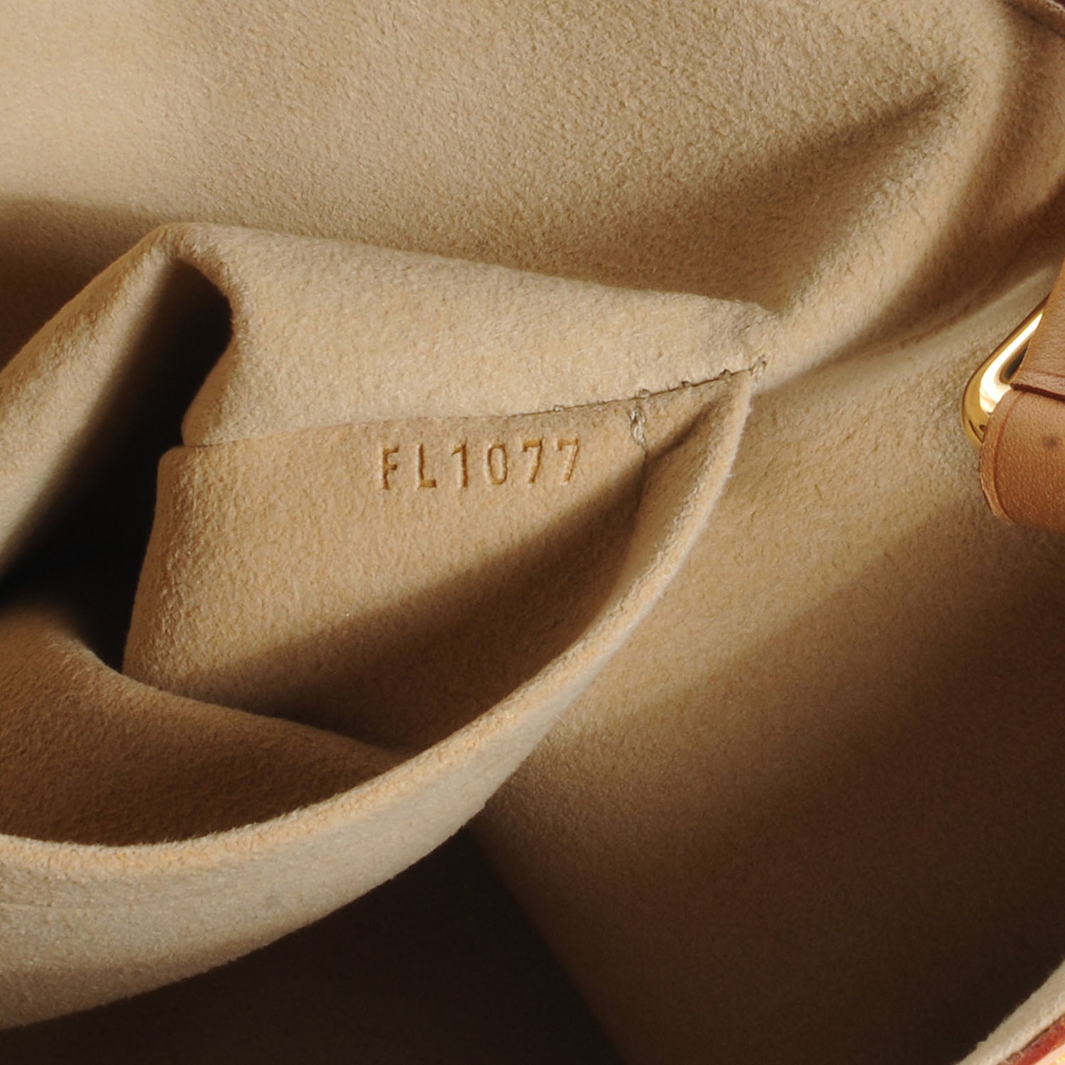 Louis Vuitton Monogram Beverly GM 7 of 7