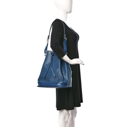 Louis Vuitton Epi Noe Toledo 2 of 11