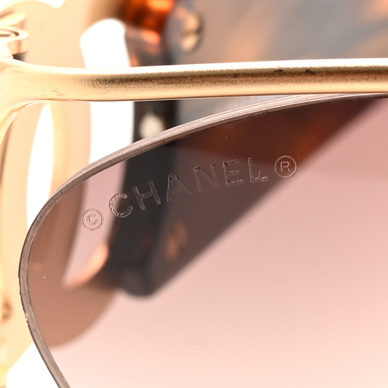 Chanel CC Logo Sunglasses 4023 Gold 1851918 – FASHIONPHILE