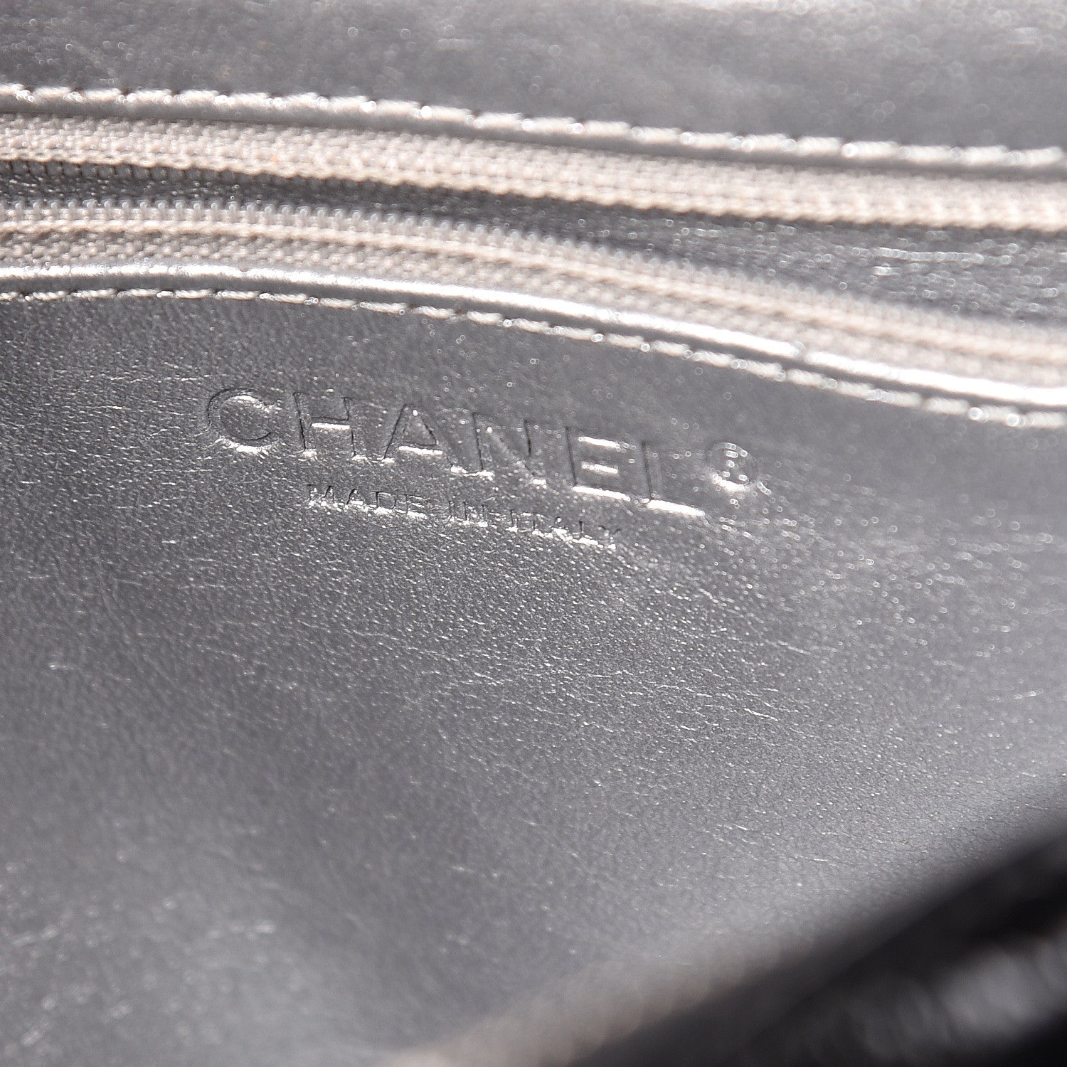 Chanel Patent Calfskin Small Luxe Ligne Tote Black 6 of 11