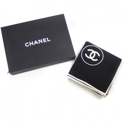 Chanel Cashmere Scarf Black White CC 4 of 7
