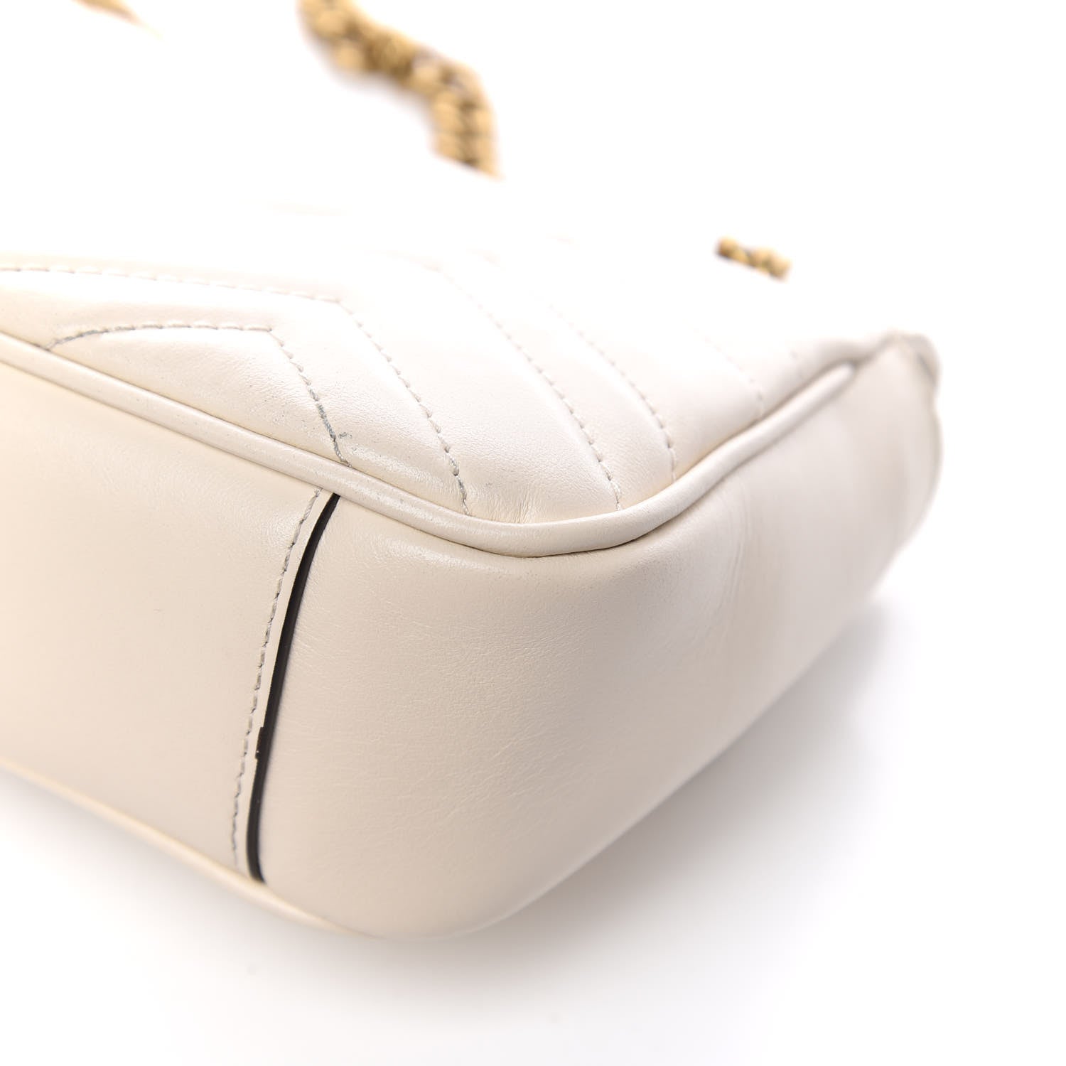 Gucci Calfskin Matelasse Mini GG Marmont Shoulder Bag White 17 of 20
