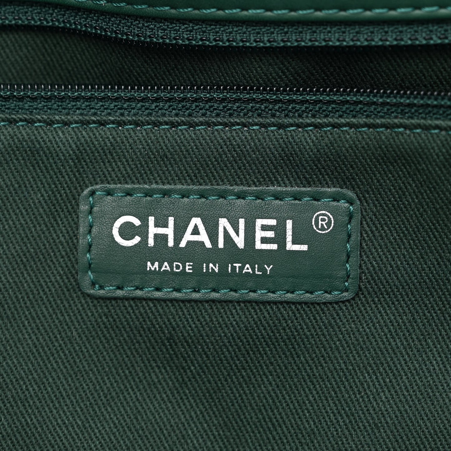 Calfskin Quilted Large Shopping In Chains Tote Green