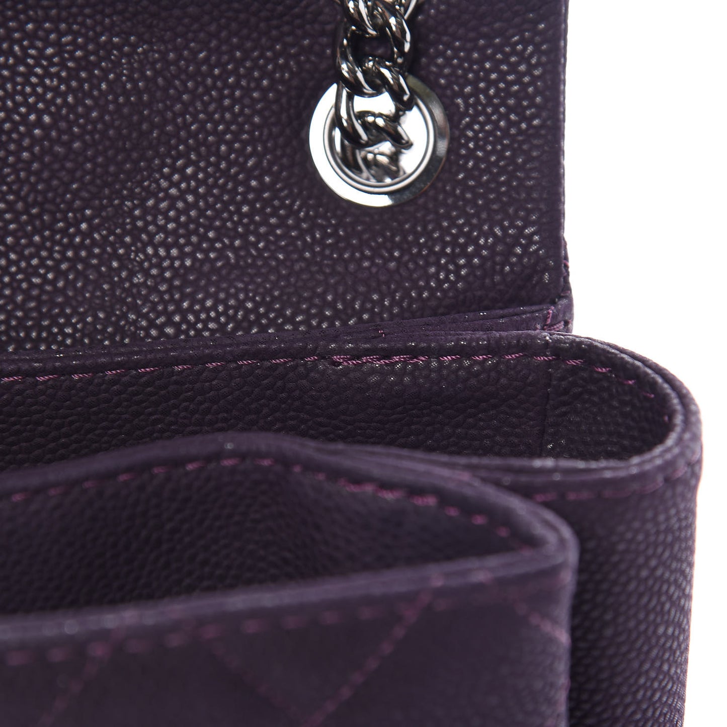 Iridescent Caviar Quilted Medium Lady Pearly Flap Plum