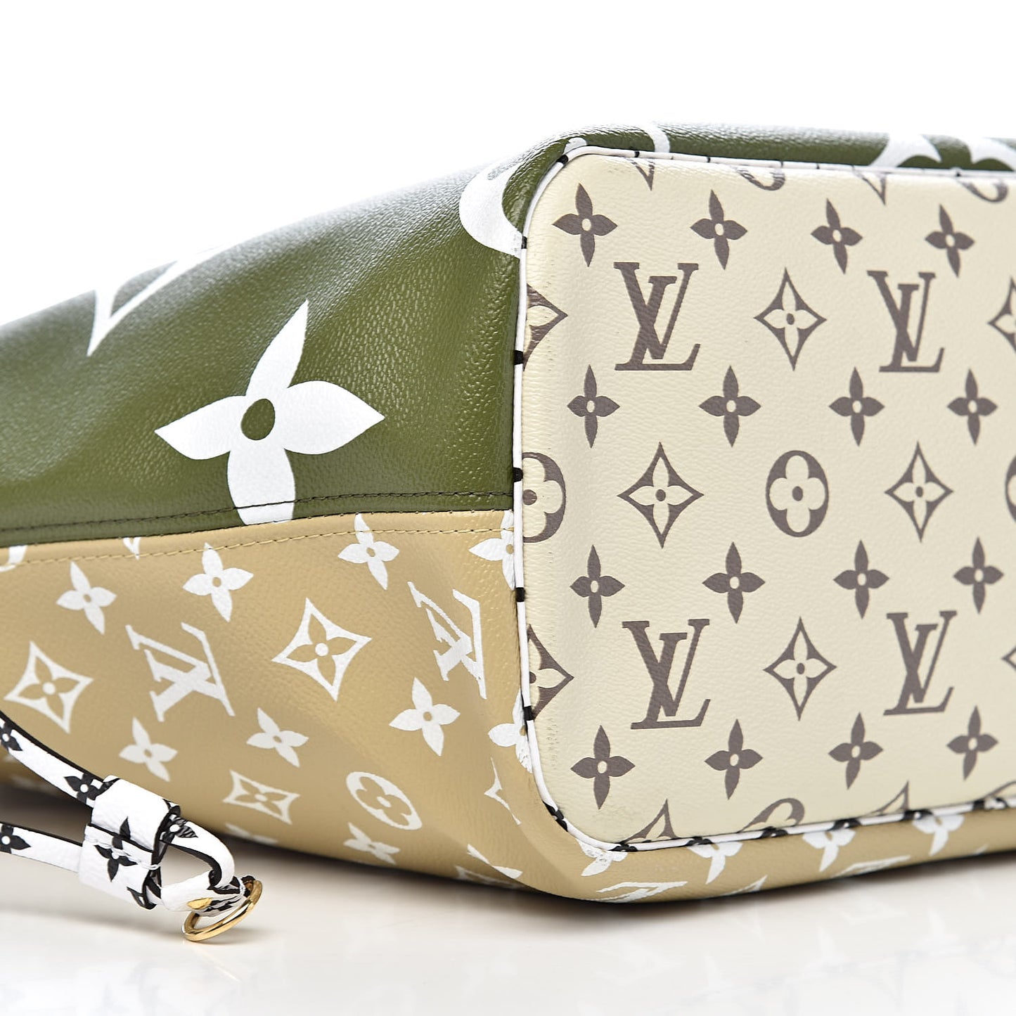 Monogram Giant Neverfull MM Kaki