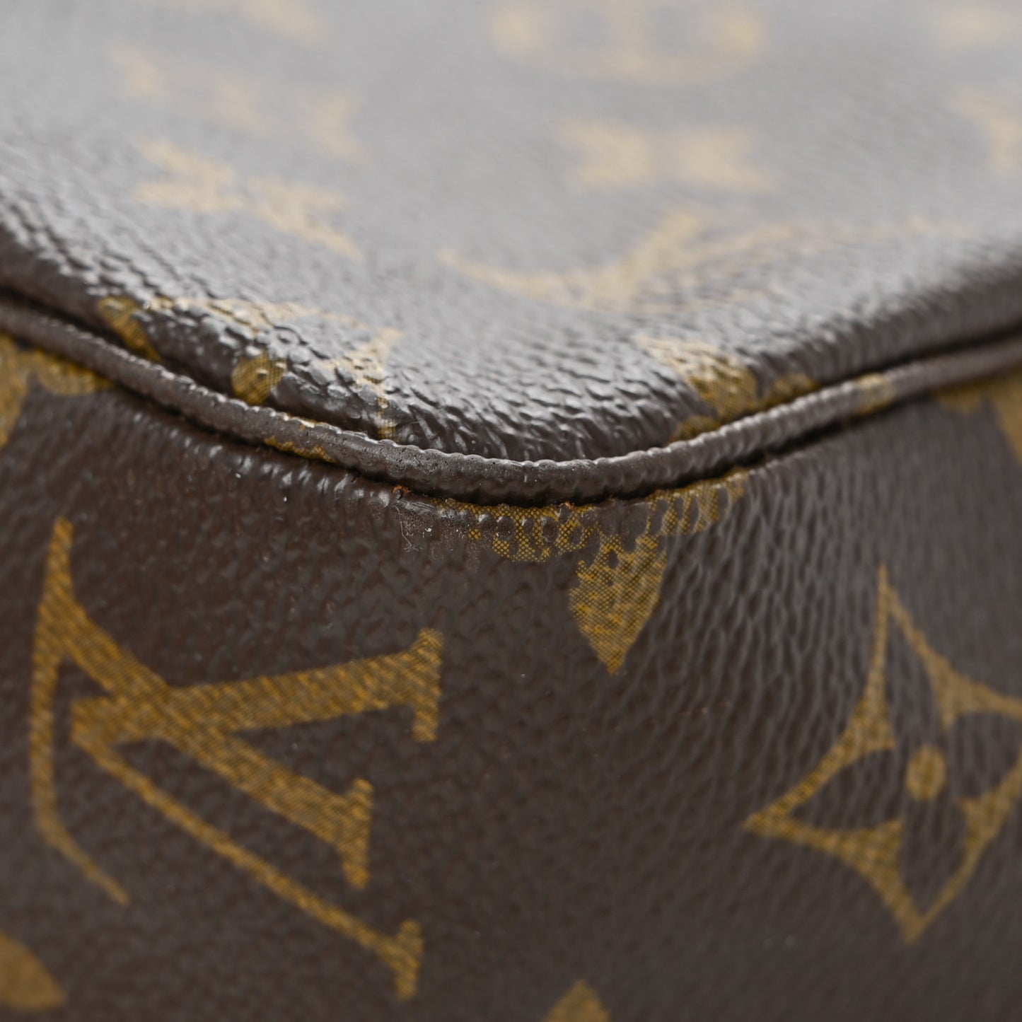 Monogram Trousse Toilette 28