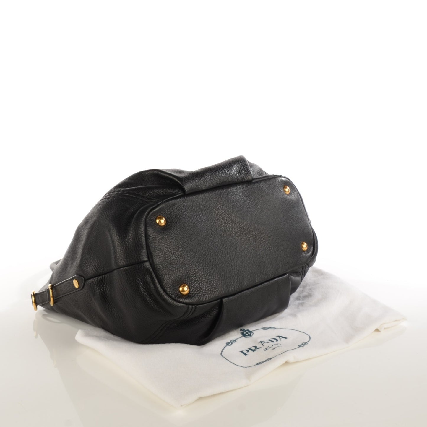 Vitello Daino Shoulder Bag Nero Black