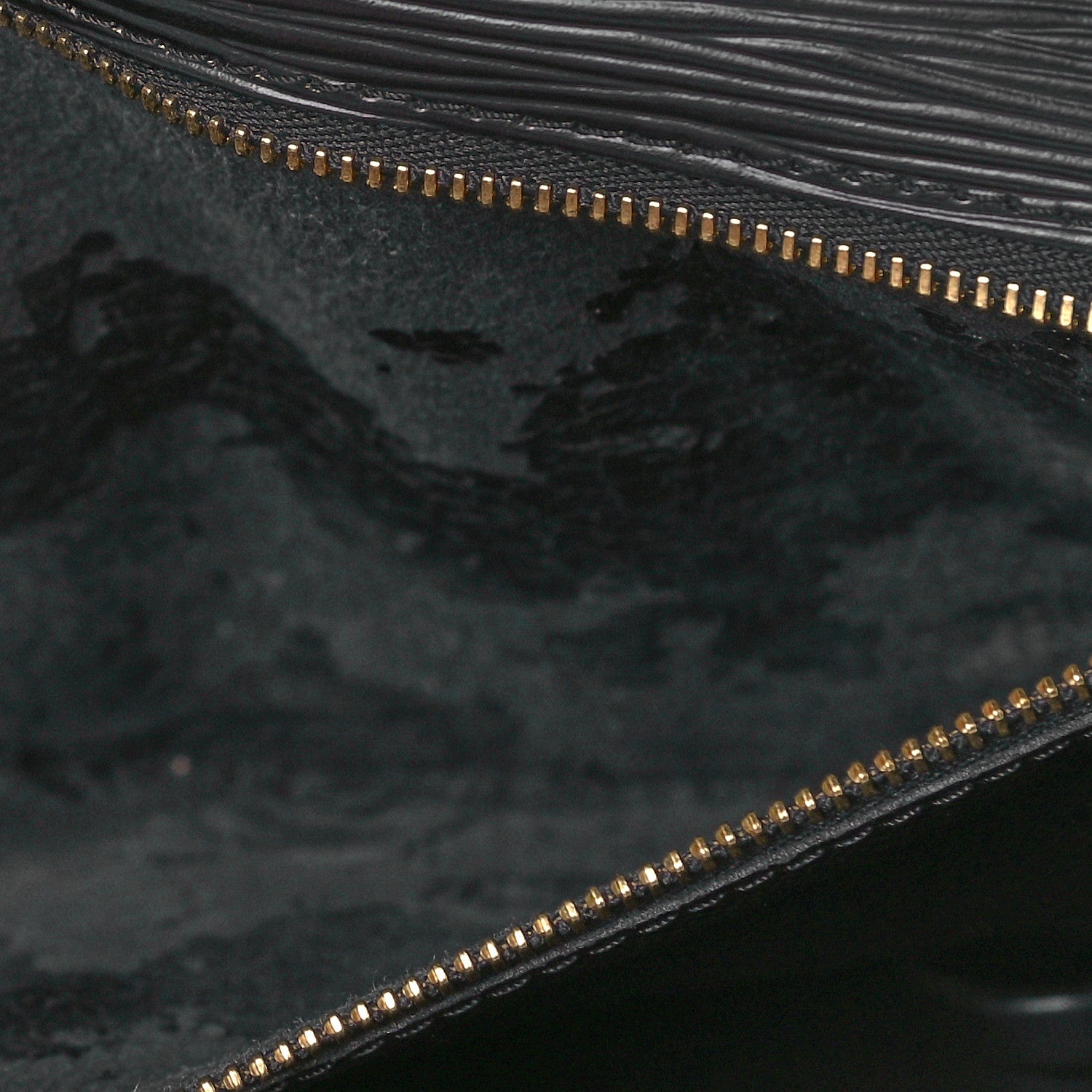 Louis Vuitton Epi Monceau Black 14 of 15