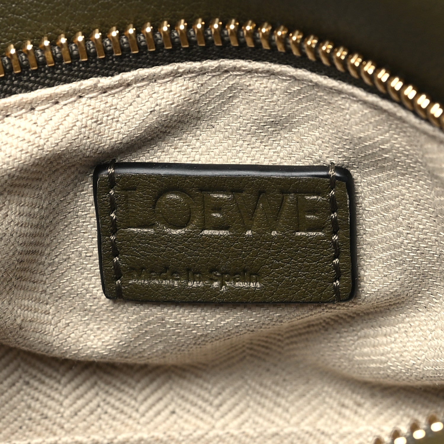 Loewe Grained Calfskin Small Puzzle Bag Autumn Green Light Oat 6 of 9
