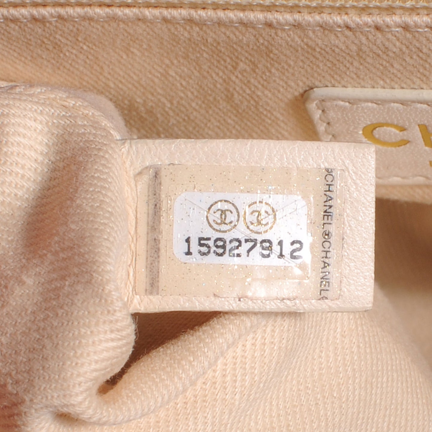 Iridescent Calfskin Chic Quilt Large Flap Red