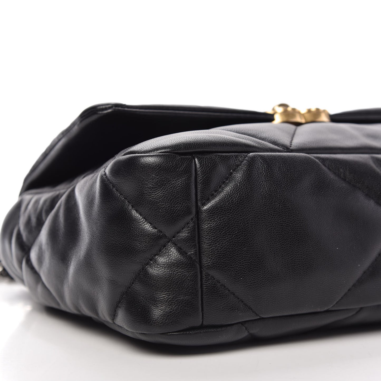 Goatskin Quilted Medium 19 Flap Black