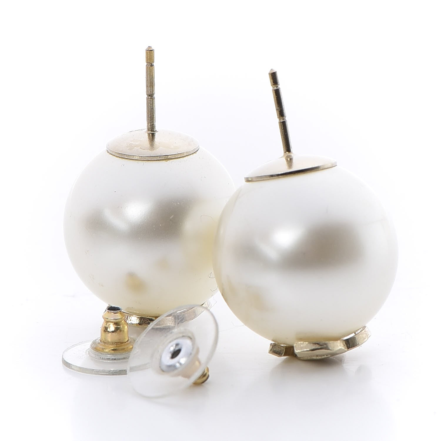Chanel Pearl CC Large Earrings Gold 3 of 5