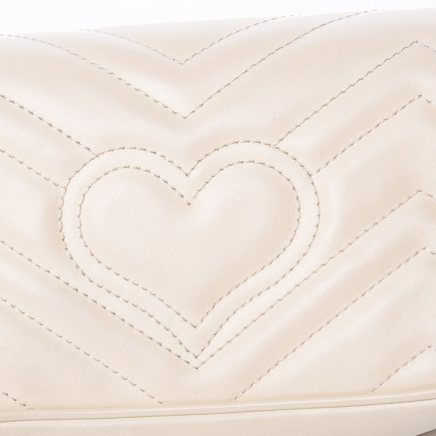 Calfskin Matelasse Super Mini GG Marmont Shoulder Bag White