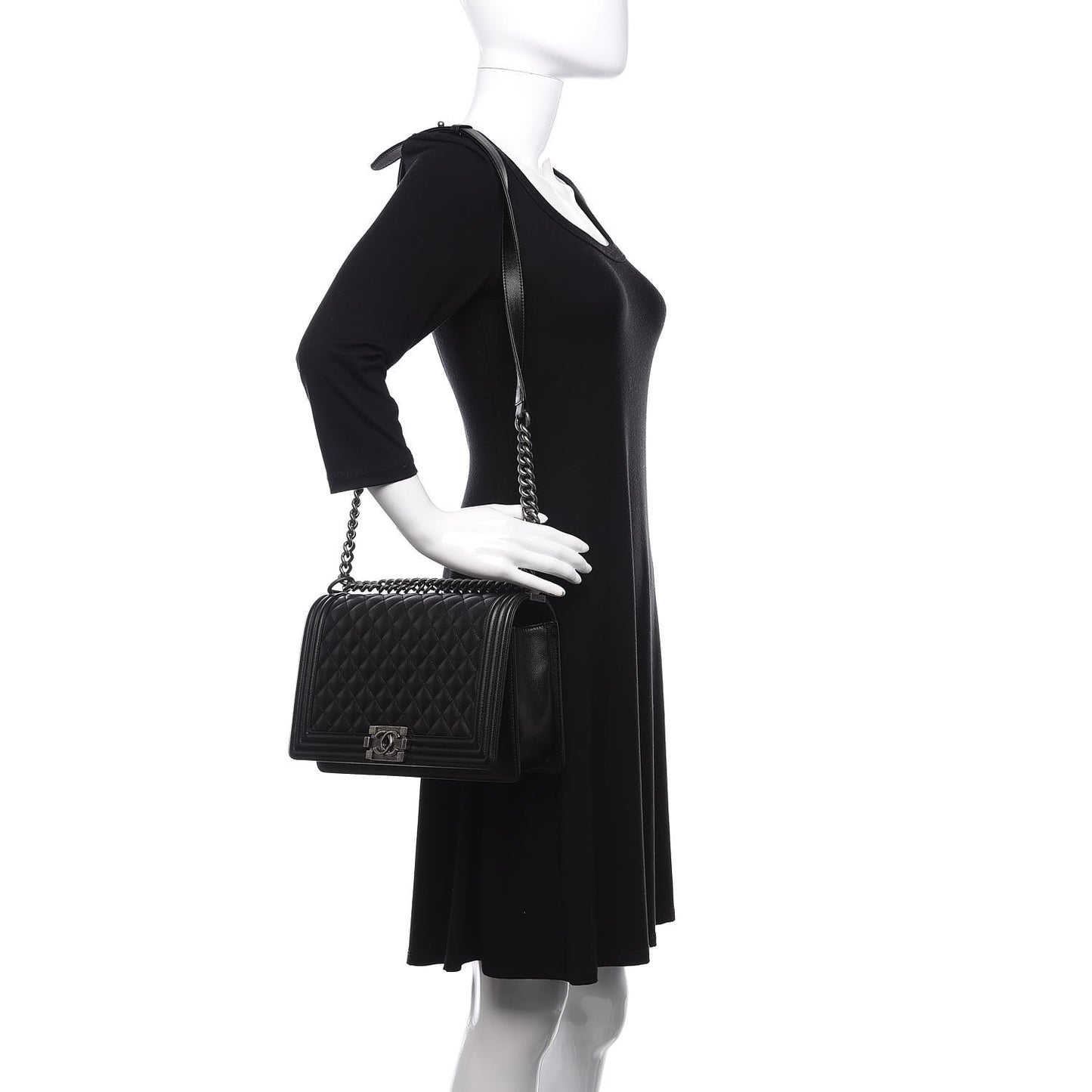 Caviar Quilted New Medium Boy Flap Black
