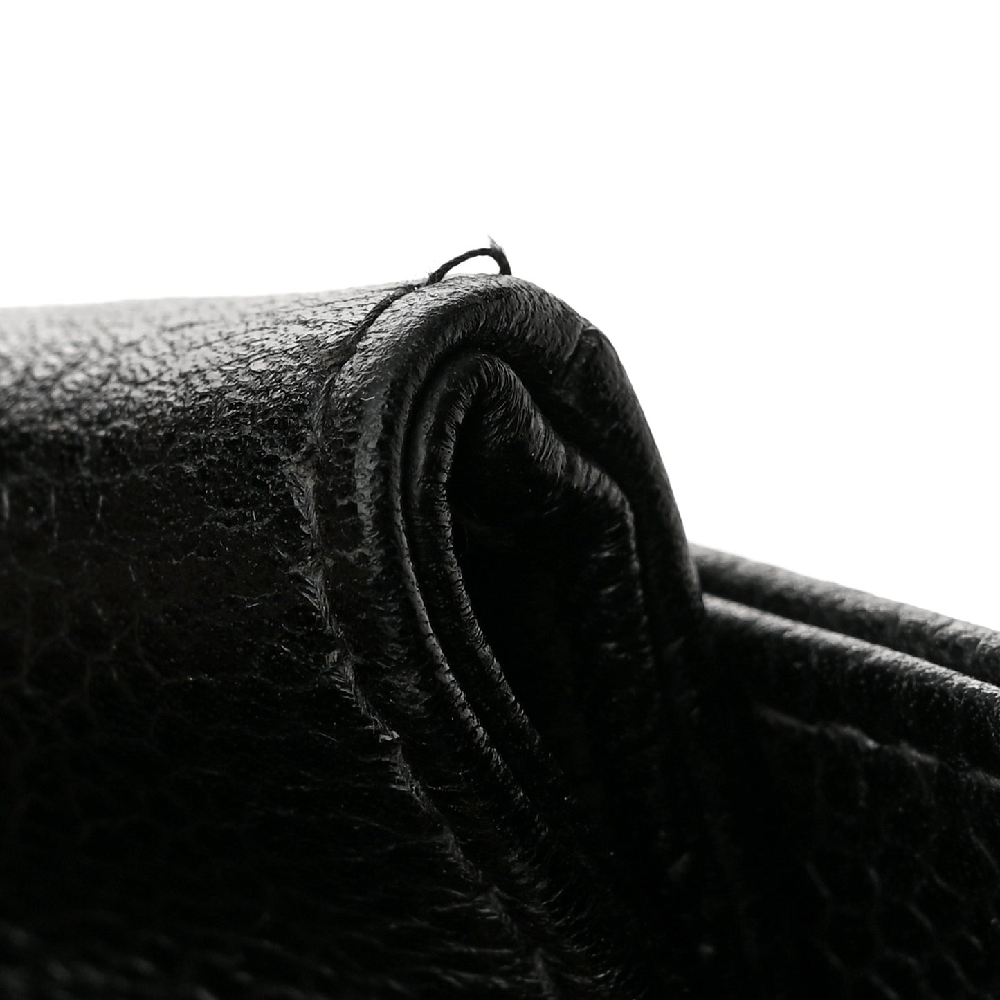 Caviar Quilted Medium Single Flap Black