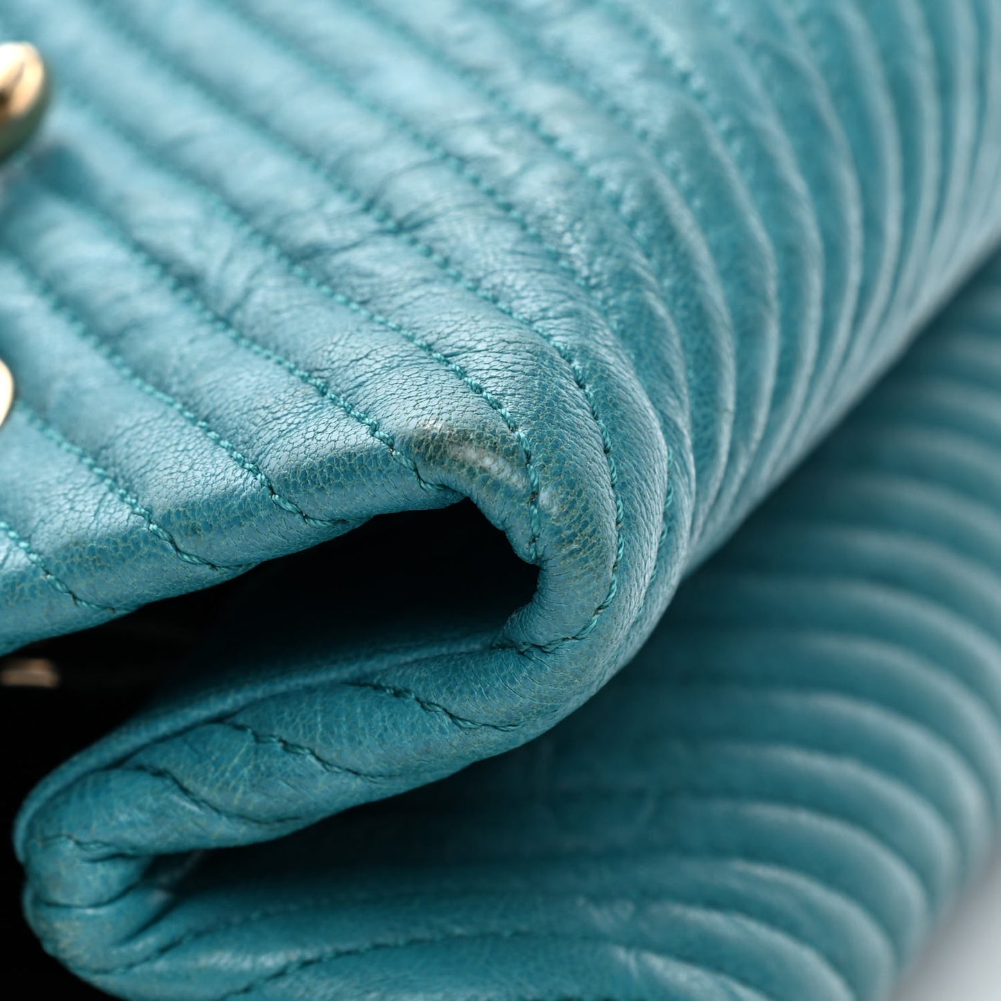 Wrinkled Lambskin Chevron Quilted Surpique Tote Green