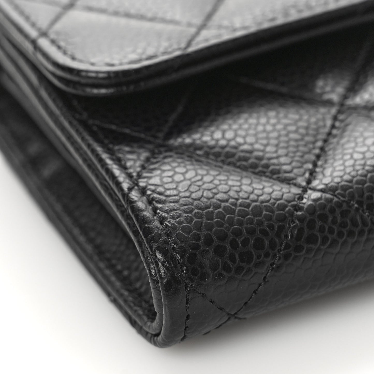 Caviar Quilted Large Gusset Flap Wallet Black