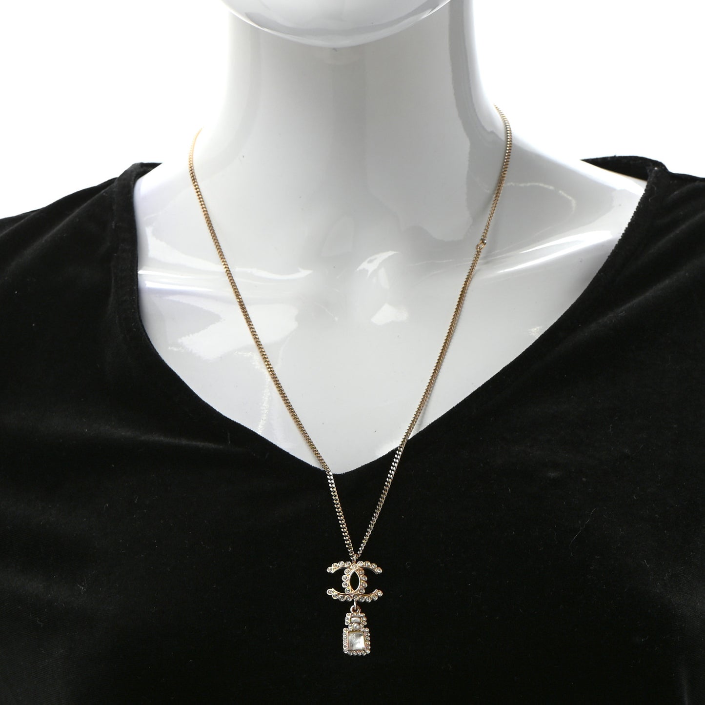 Crystal Pearl CC Necklace Pearly White Gold