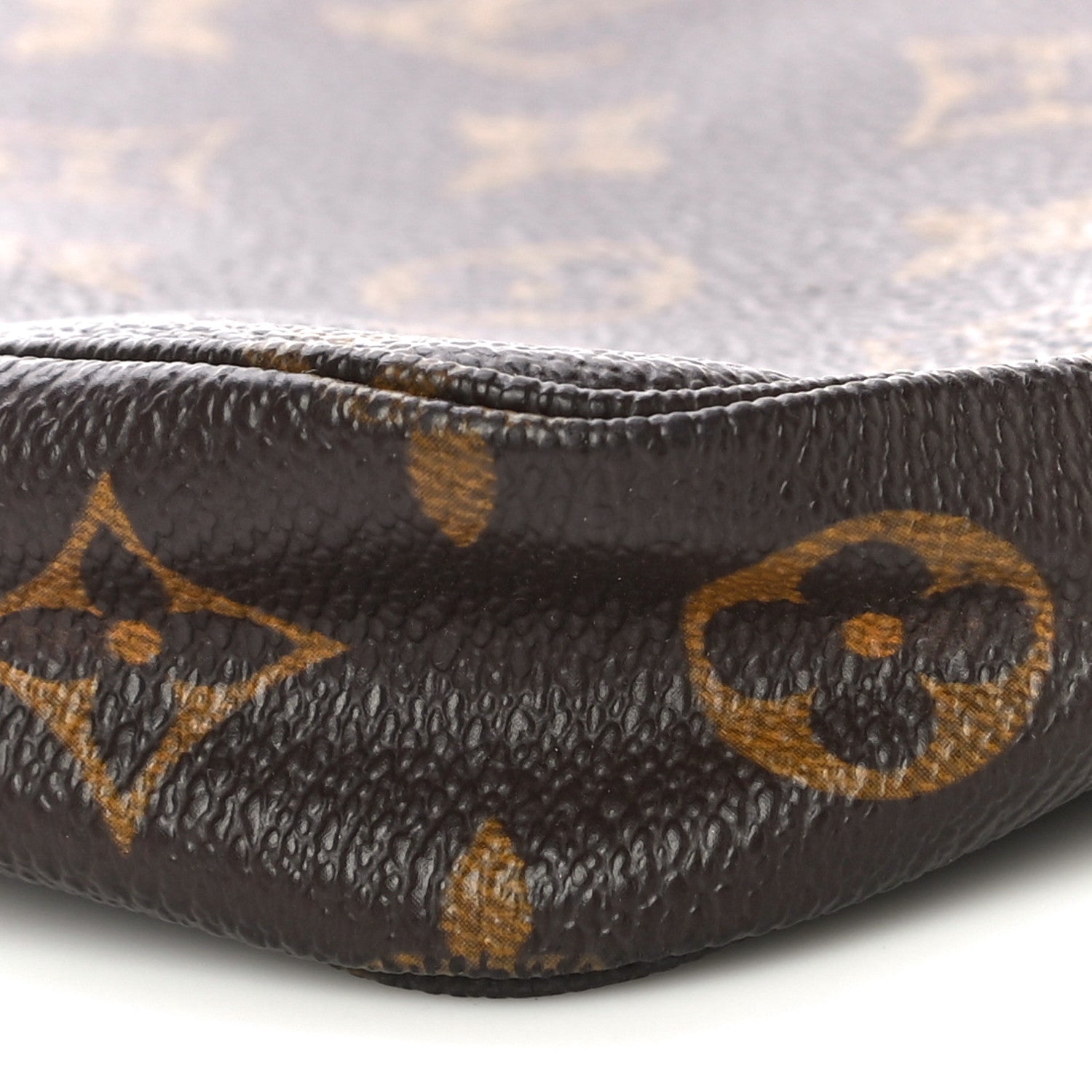 Louis Vuitton Monogram Pochette Accessories 10 of 12