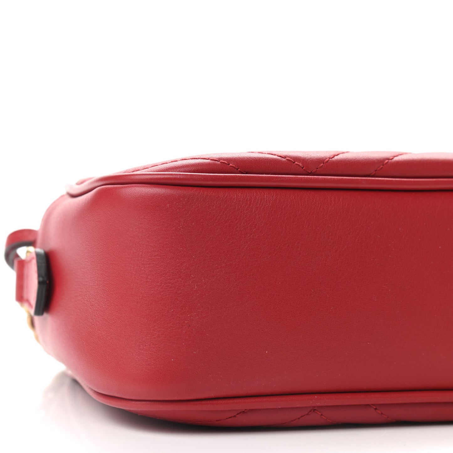 Calfskin Matelasse Small GG Marmont Chain Shoulder Bag Hibiscus Red