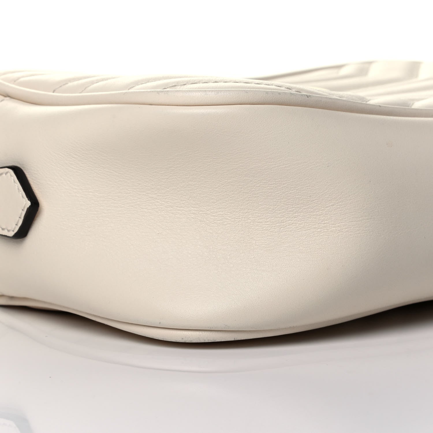 Gucci Calfskin Matelasse Small GG Marmont Chain Shoulder Bag White 5 of 7