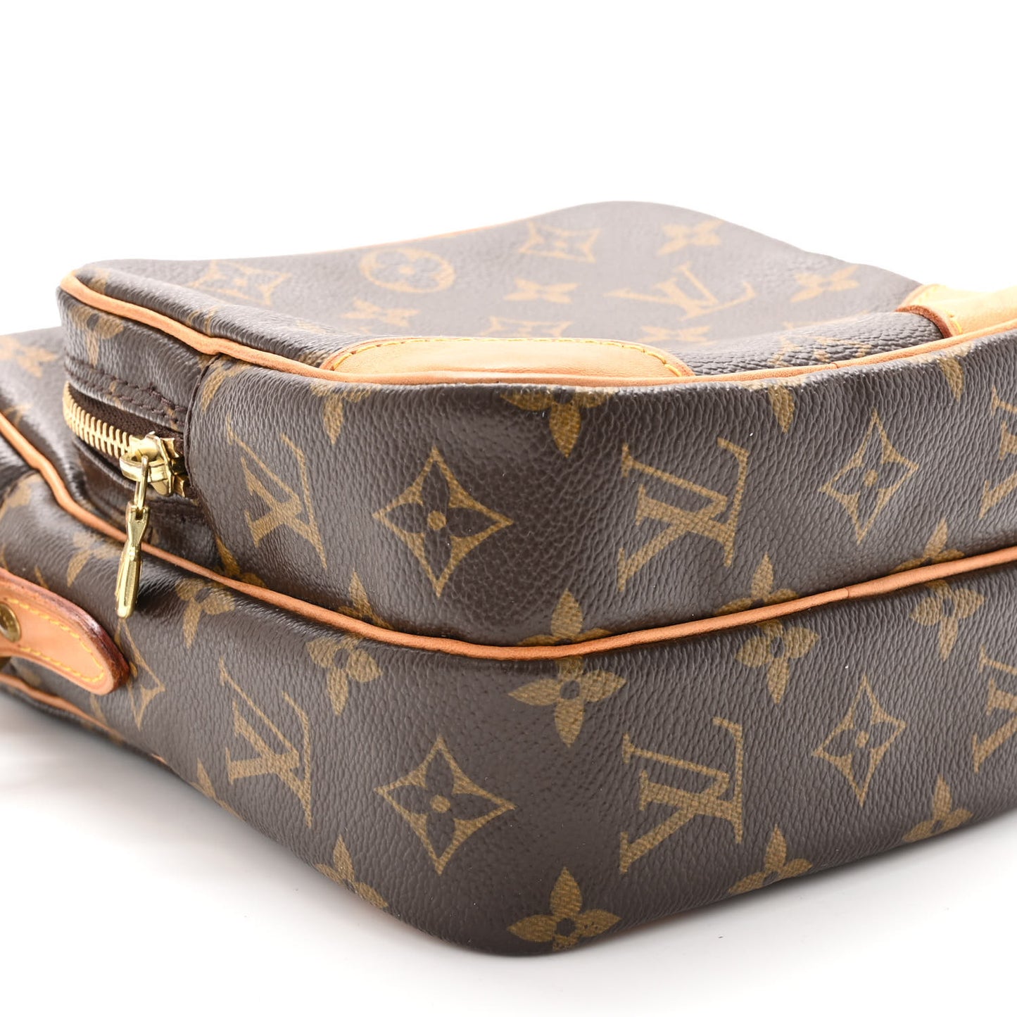Monogram Amazone