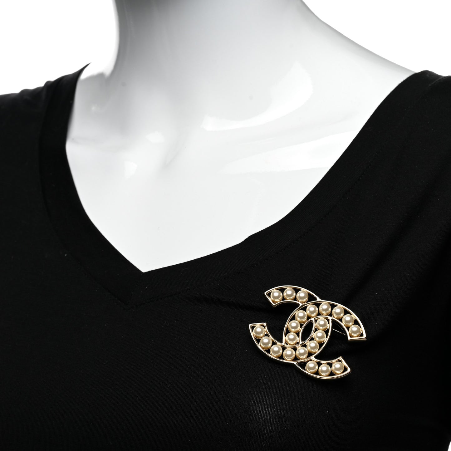 CC Pearl Brooch Pin Gold